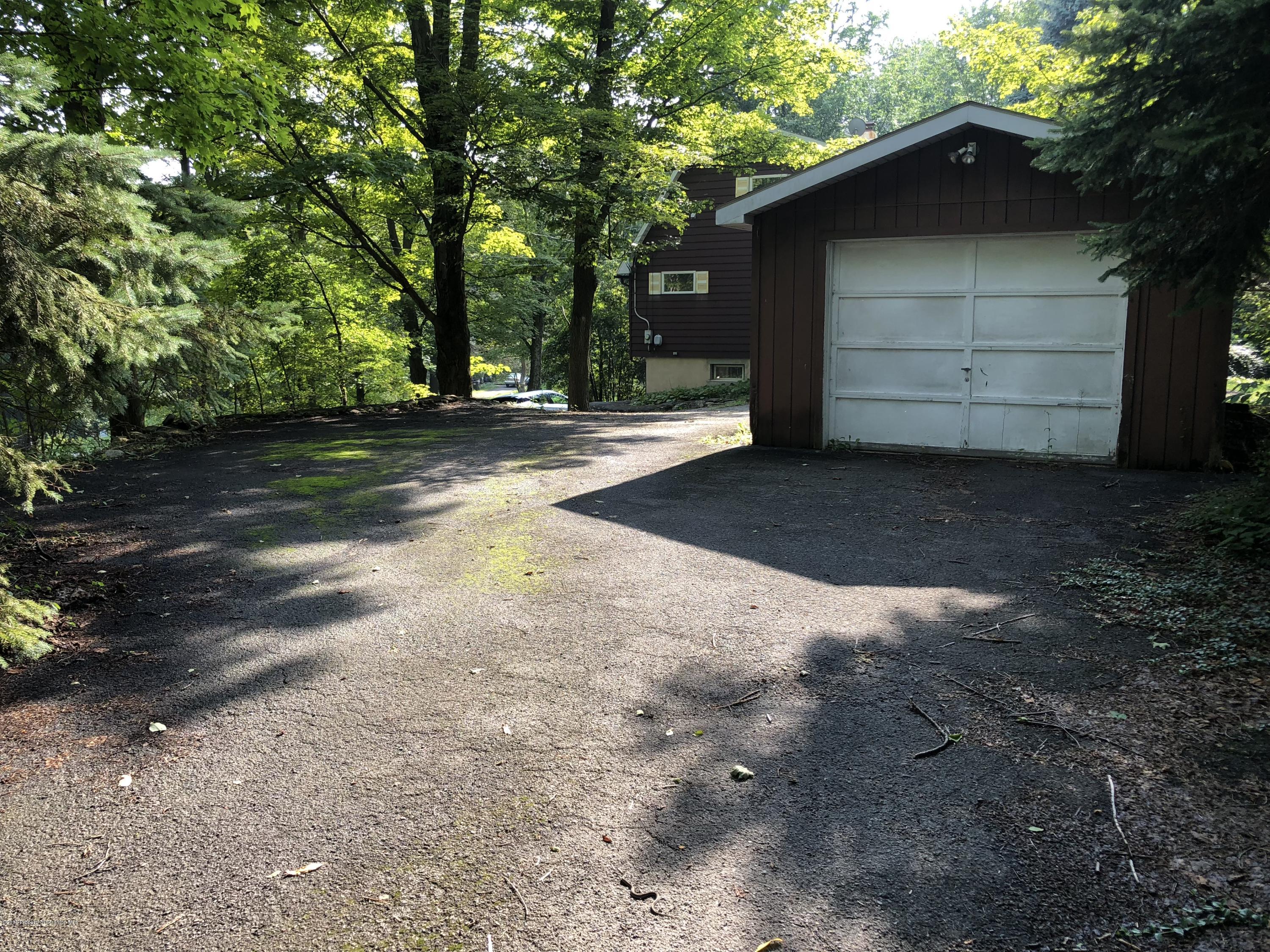 610 Mc Andrew Road Moscow, PA 18444 - Photo 24 of 24 Gallery Image 24