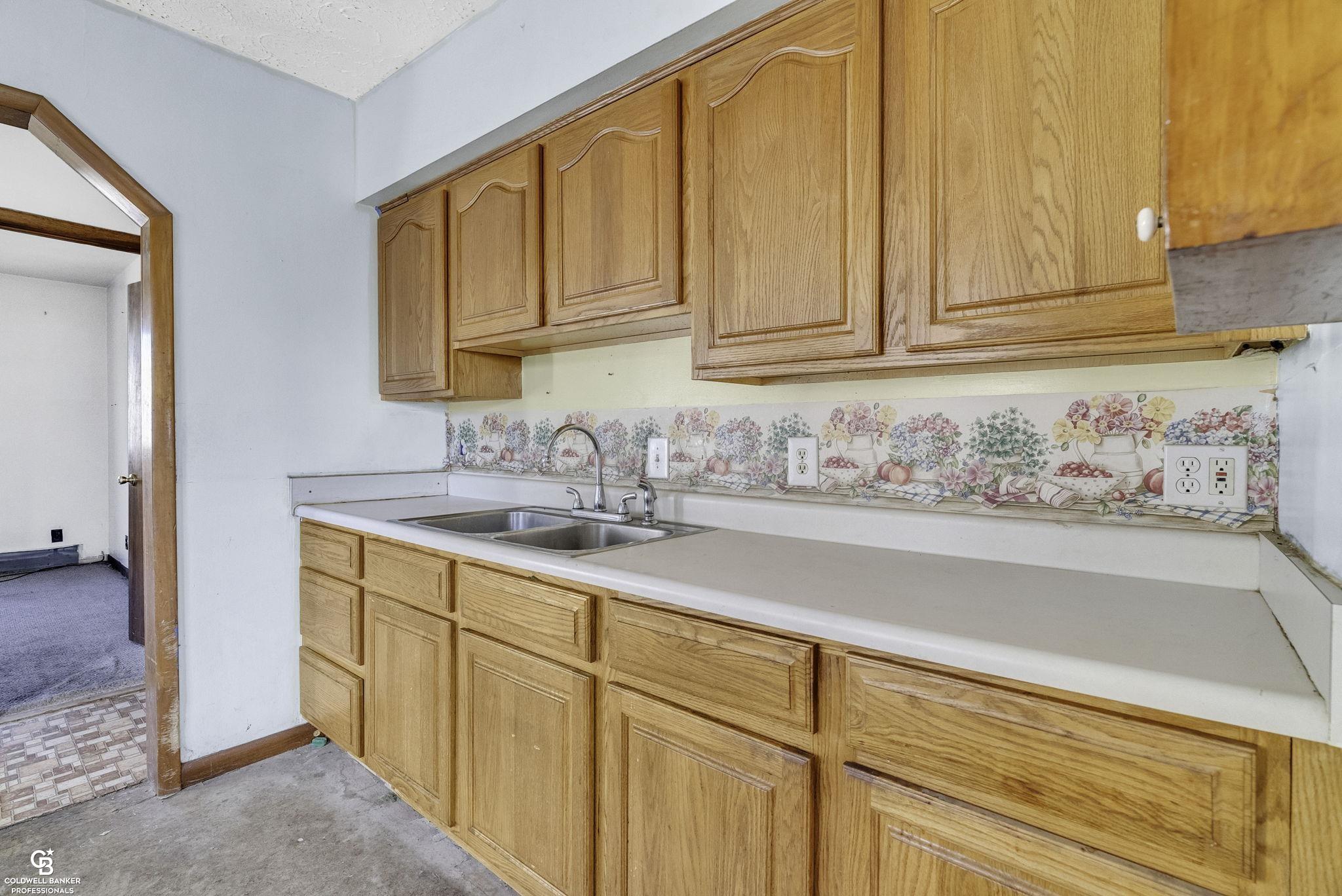 1461 Minnesota Road Port Huron, MI 48060 - Photo 17 of 35 50155936-2ea08db5-cbb2-43e1-a9c2-67a93ba0494b.JPG