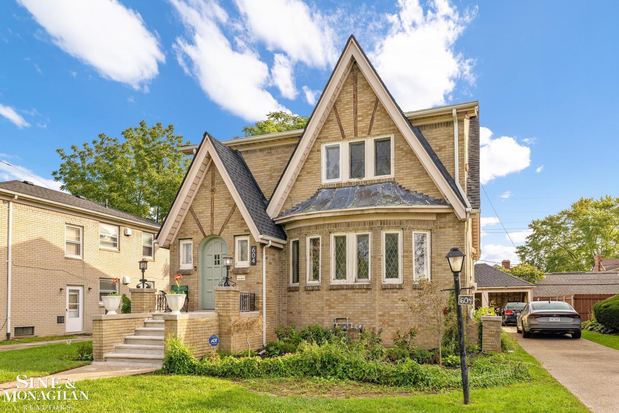 604 Alter Road, Unit UPPER #2 Detroit, MI 48215 - Photo 1 of 19 Gallery Image 1