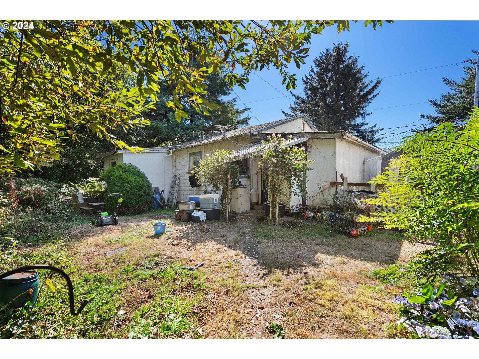 63973 Wallace Road Coos Bay, OR 97420 - Photo 9 of 16 Gallery Image 9