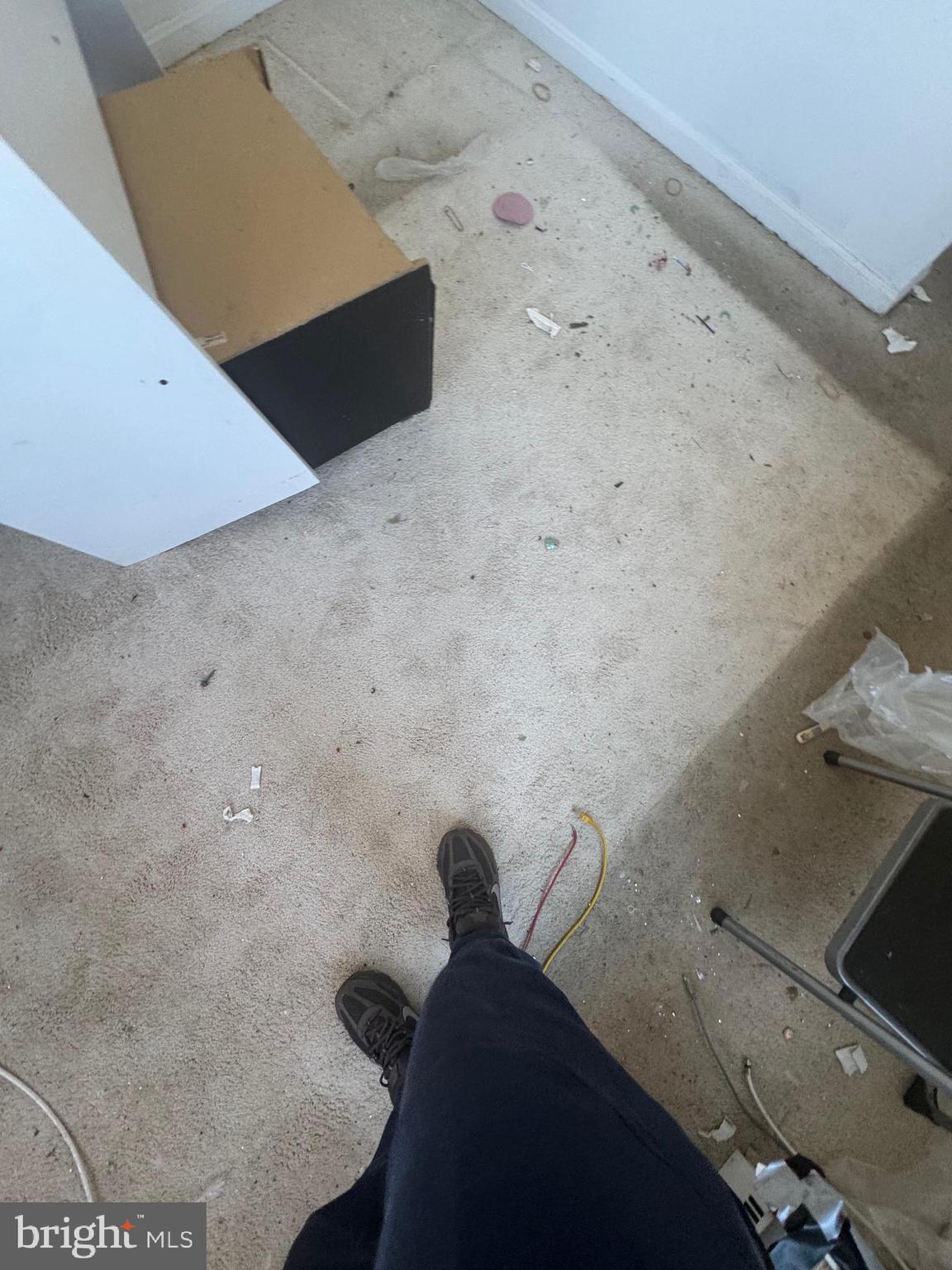 515 Cherry Hill Road Baltimore, MD 21225 - Photo 17 of 62 a view of entryway