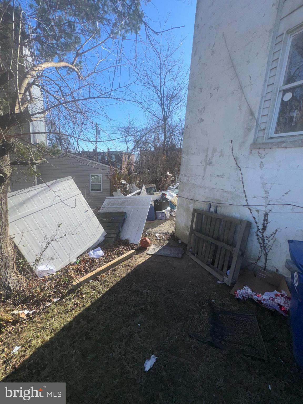 515 Cherry Hill Road Baltimore, MD 21225 - Photo 56 of 62 a view of a backyard of the house