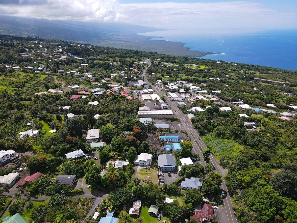 81-1010 St John's Road Kealakekua, HI 96750 - Photo 27 of 30 a view of a city