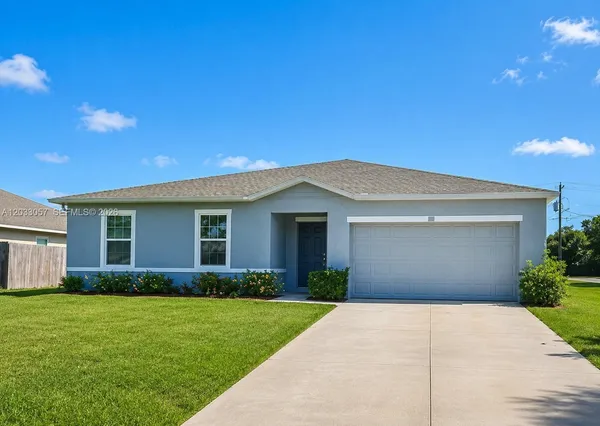 $2,150 | 811 Serenade Street Northwest, Palm Bay, FL 32907