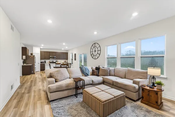 $524,900 | 708 Narvik, Stoughton, WI 53589
