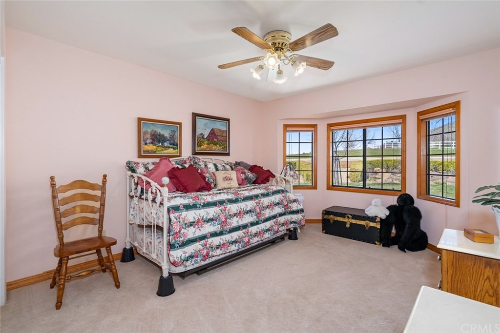 9420 Windmill Road Paso Robles, CA 93446 - Photo 19 of 28