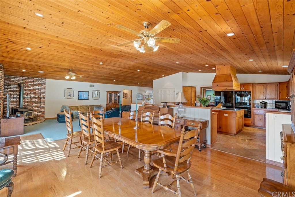 9420 Windmill Road Paso Robles, CA 93446 - Photo 7 of 28