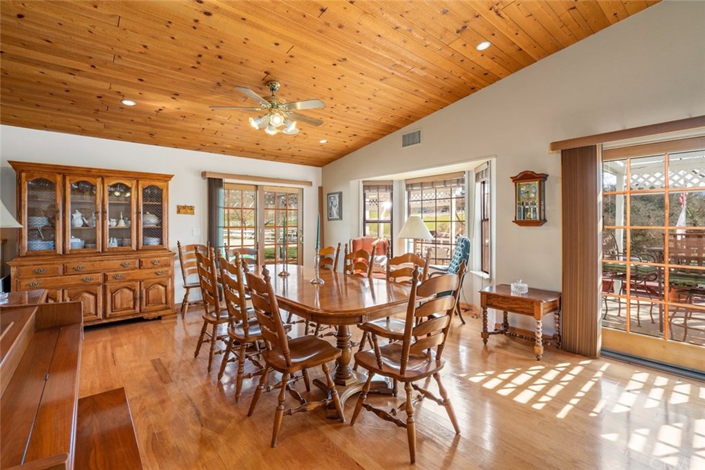 9420 Windmill Road Paso Robles, CA 93446 - Photo 8 of 28