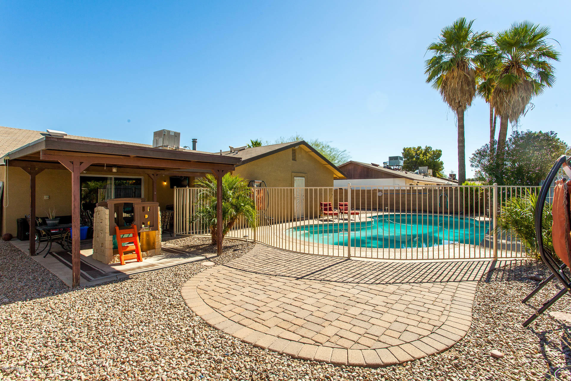 1079 East Carson Drive Tempe, AZ 85282 - Photo 15 of 18 Large Yard & Pavered Deck