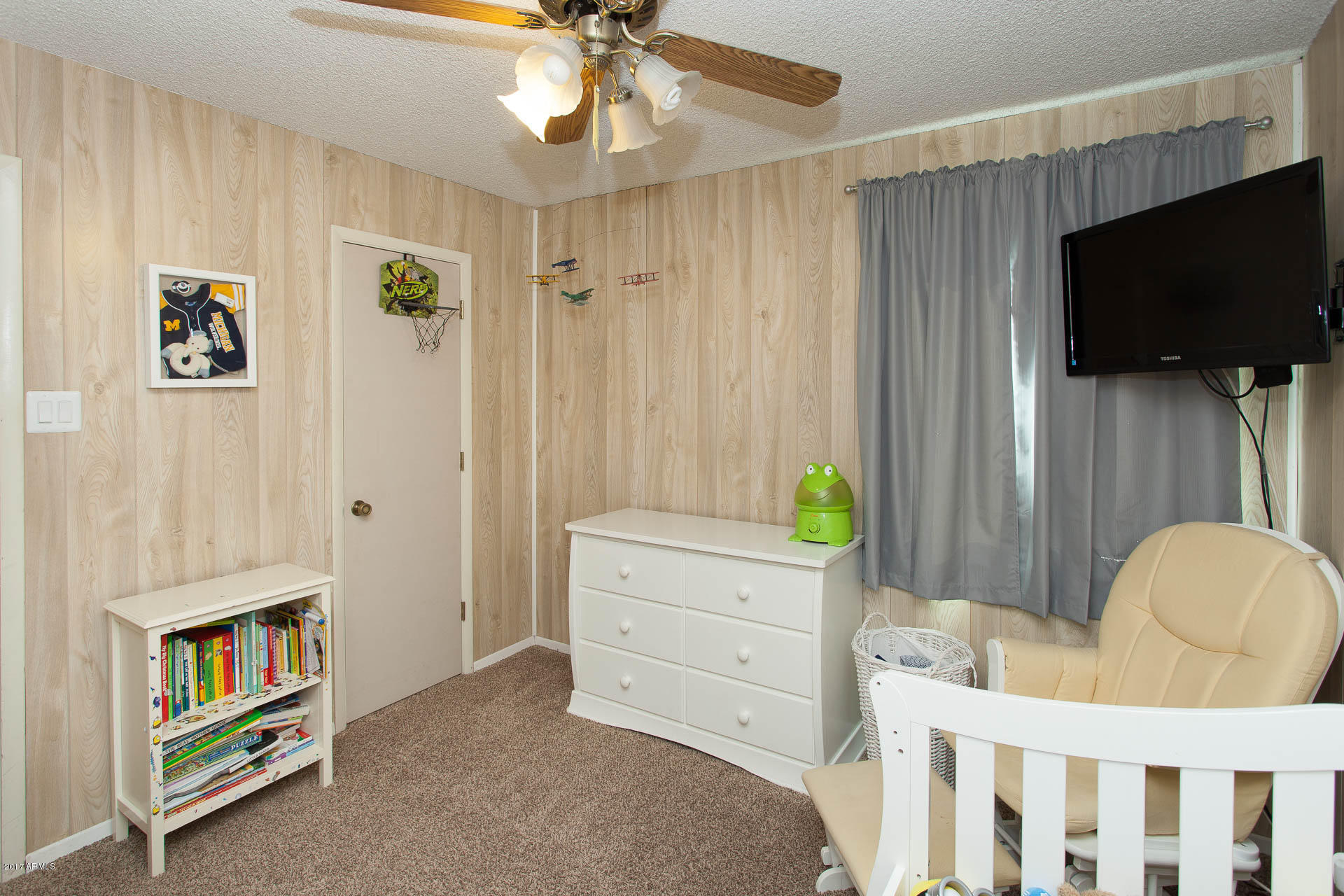 1079 East Carson Drive Tempe, AZ 85282 - Photo 9 of 18 Bed 2