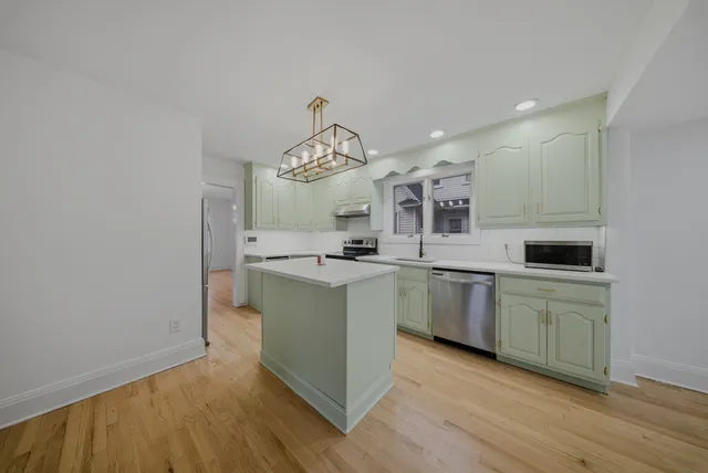 $525,000 | 1275 Capitol Avenue, Bridgeport, CT 06606