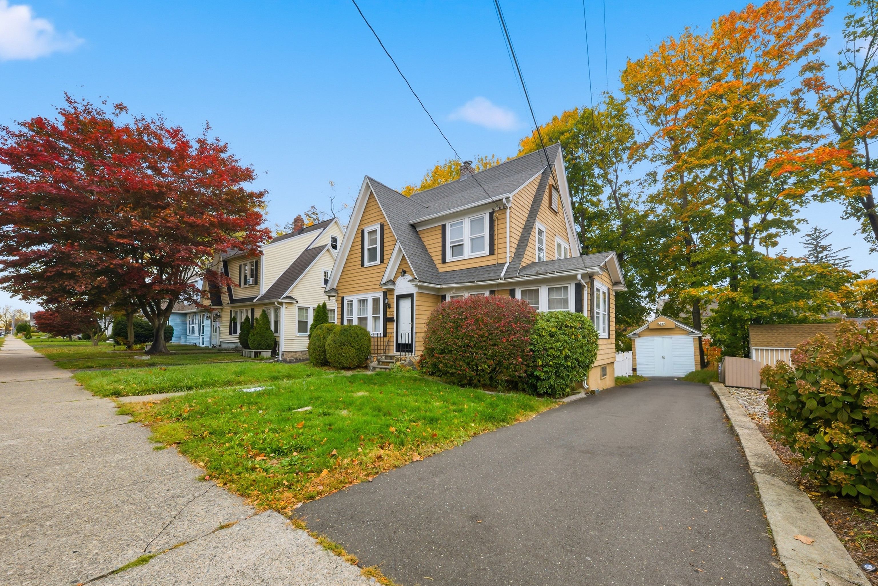 1275 Capitol Avenue Bridgeport, CT 06606 - Photo 3 of 40