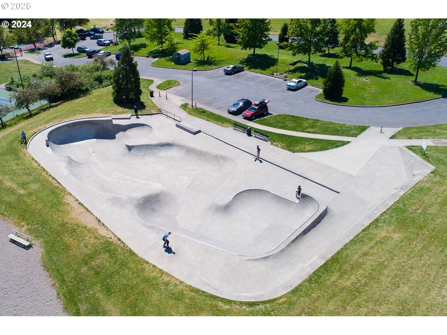 6518 Southwest 35th Avenue Portland, OR 97221 - Photo 32 of 36 a view of a swimming pool with a yard