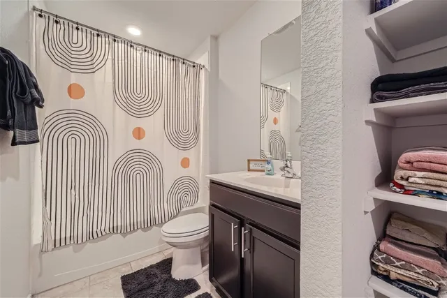 $315,000 | 717 Taggart Trail, Jarrell, TX 76537