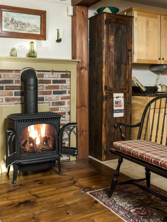 662 Back River Road Boothbay, ME 04537 - Photo 8 of 35 Gas Stove in Dining Room