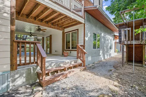 $599,900 | 913 Taulbee Lane, Austin, TX 78757