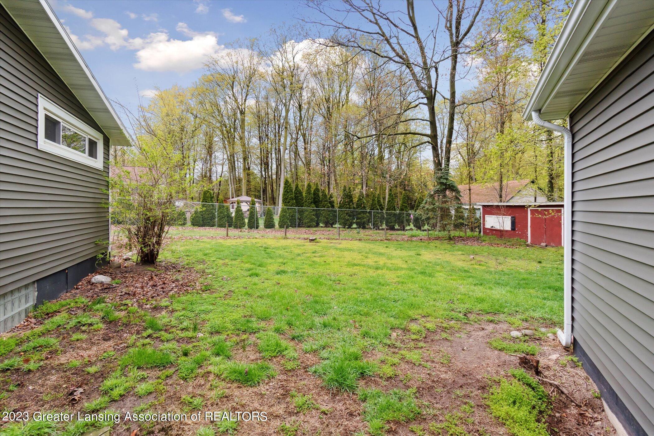 3318 West Howell Road Mason, MI 48854 - Photo 40 of 53 45-3318-W-Howell-Rd-Mason-MI-48854-Windo
