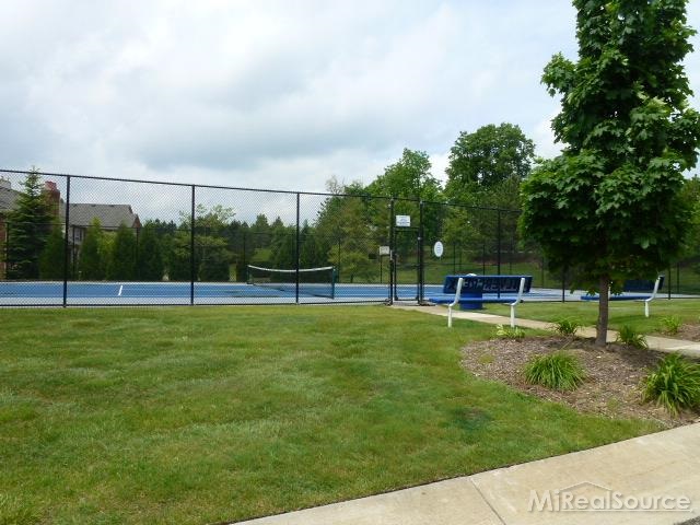 3446 Tremonte Circle Rochester, MI 48306 - Photo 24 of 27 31198094-23.JPG