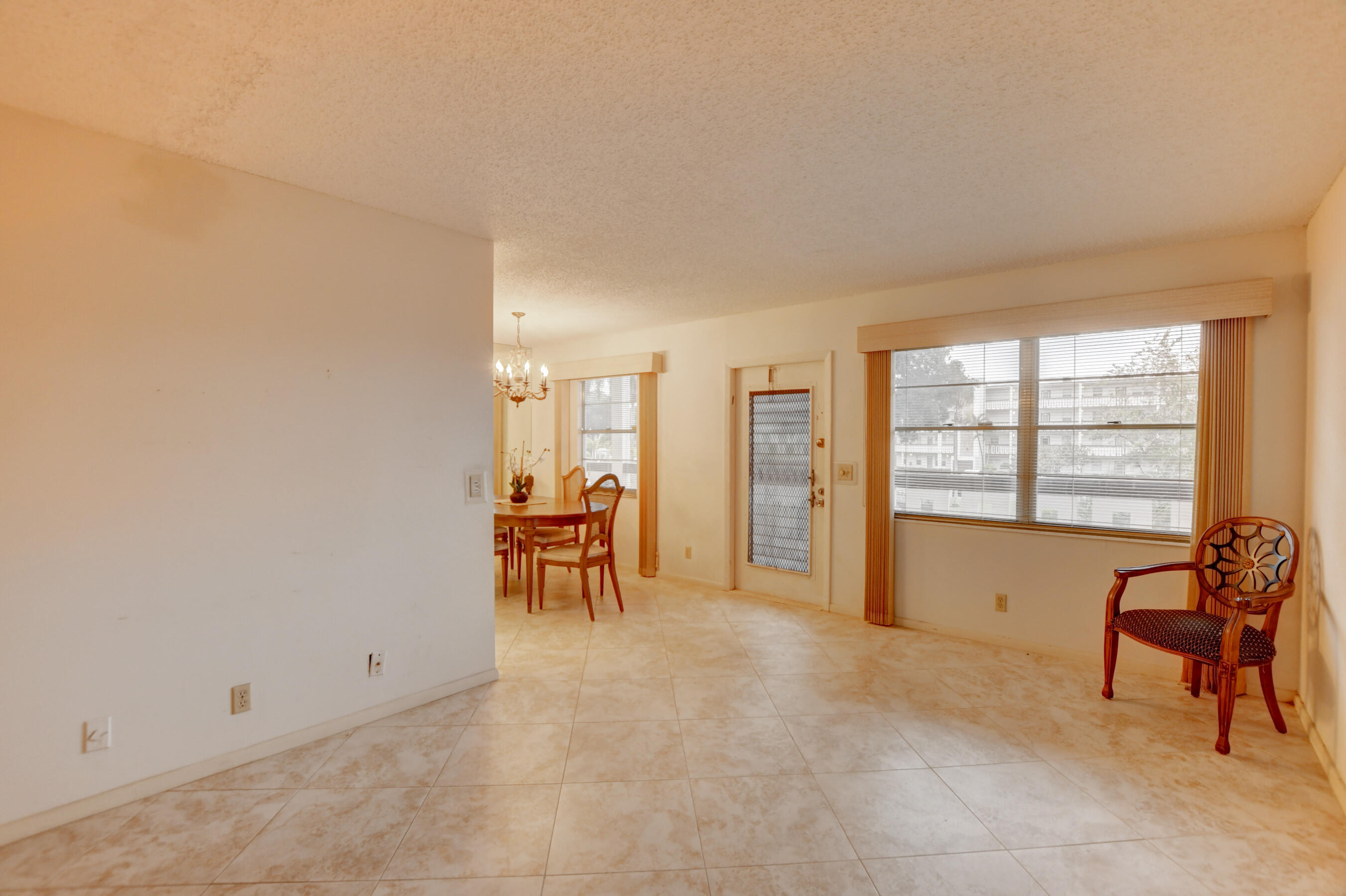 2014 Hythe A Boca Raton, FL 33434 - Photo 5 of 51 EBF_7358And4more
