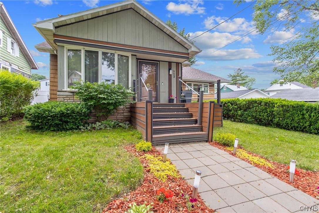 112 Winthrop Road Syracuse, NY 13206 - Photo 11 of 42 Eastwood Charm & Curb Appeal Galore!