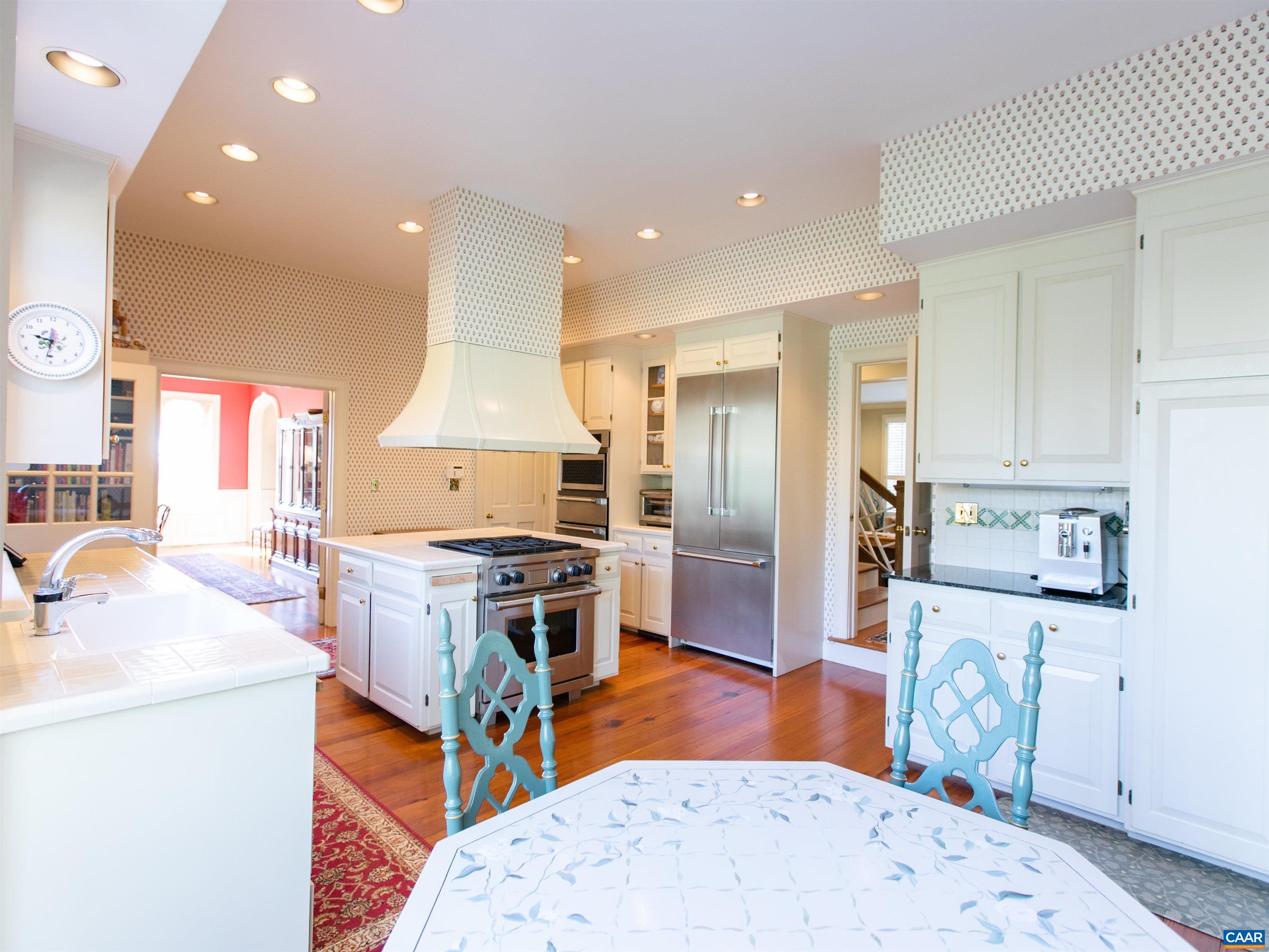 268 Springdale Drive Keswick, VA 22947 - Photo 13 of 61