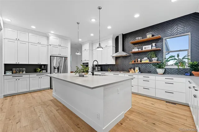 $1,275,000 | 18422 West 95th Place, Arvada, CO 80007