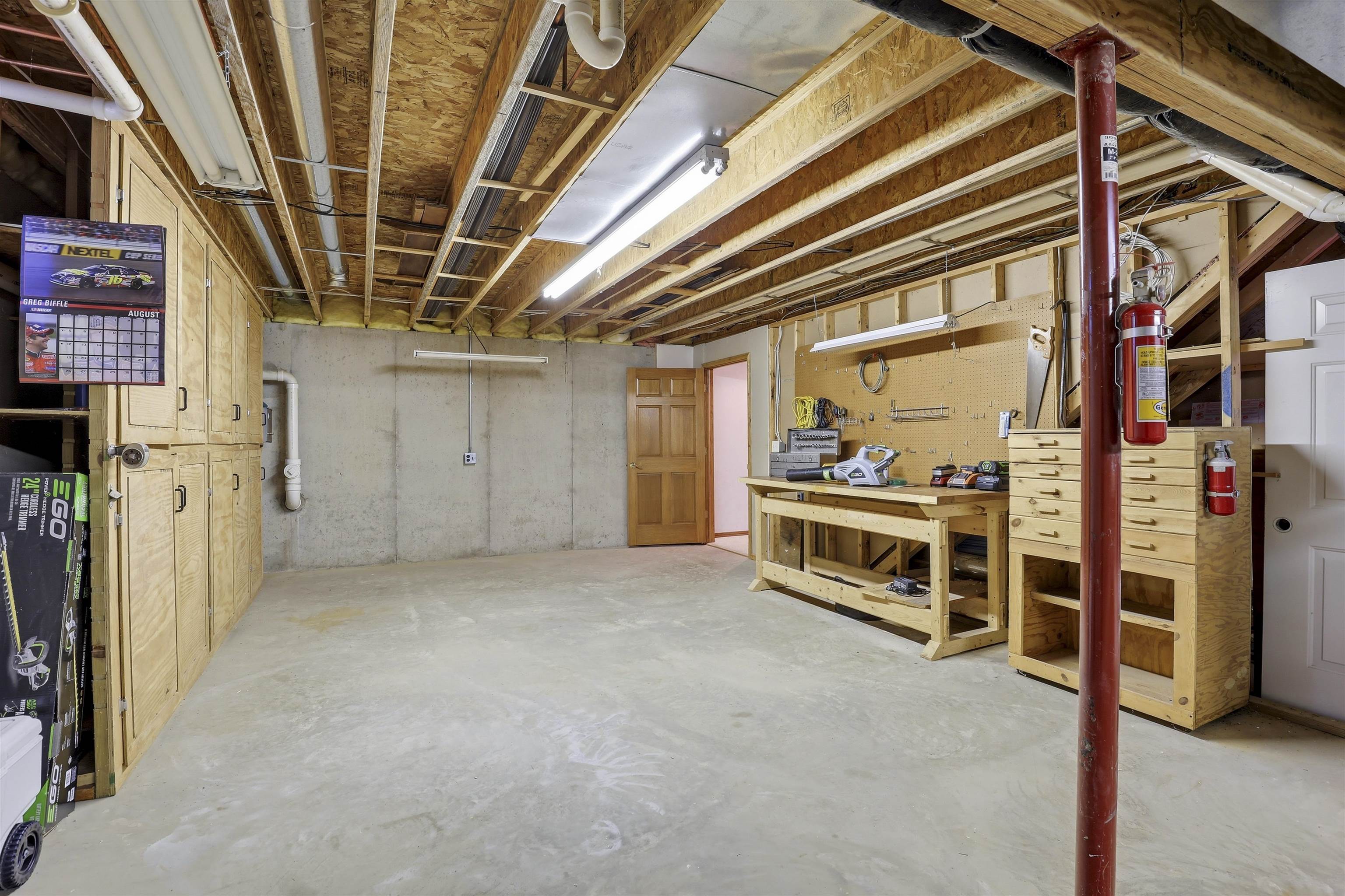 W5472 Edelweiss Court Appleton, WI 54913 - Photo 27 of 38