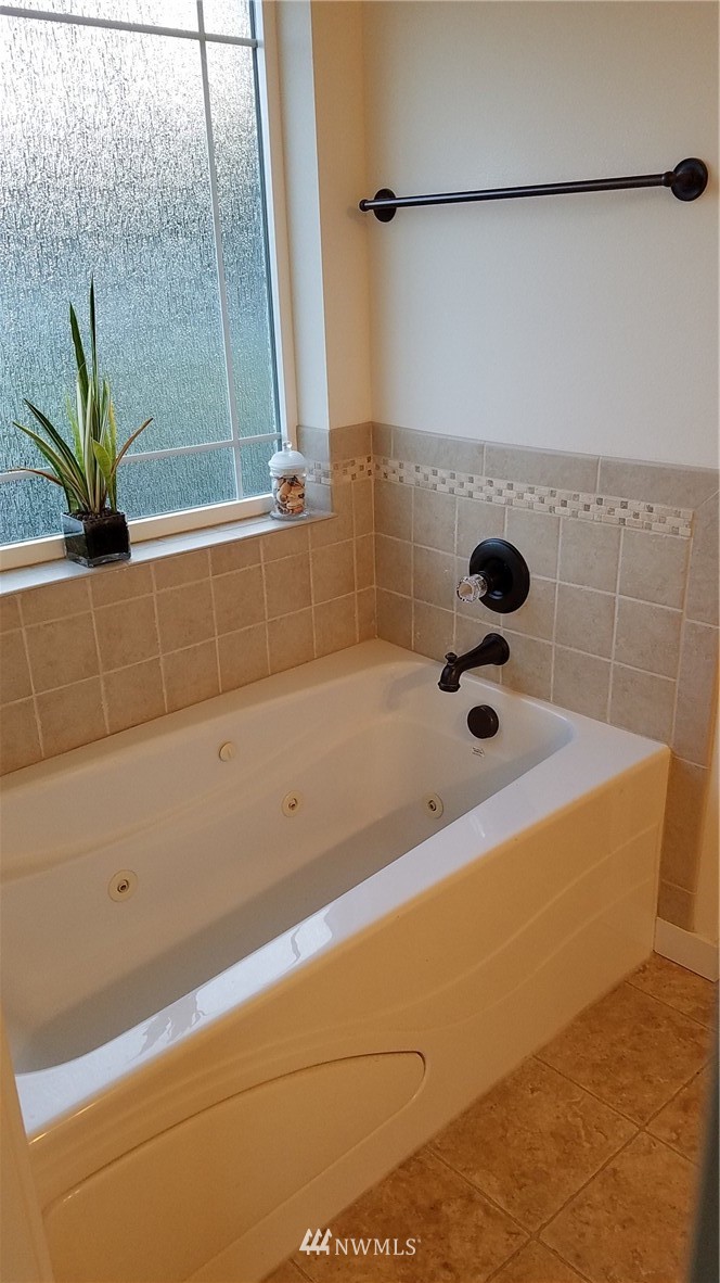 1129 Portage Road Camano Island, WA 98282 - Photo 17 of 24 Gallery Image 17