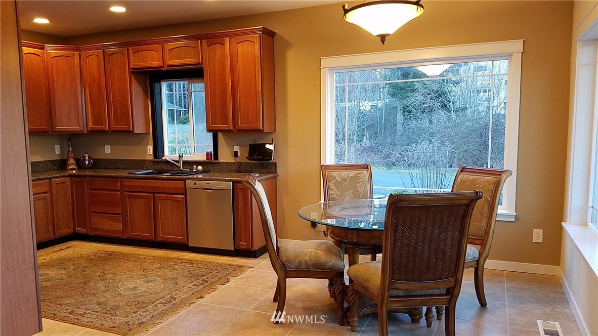 1129 Portage Road Camano Island, WA 98282 - Photo 10 of 24 Gallery Image 10