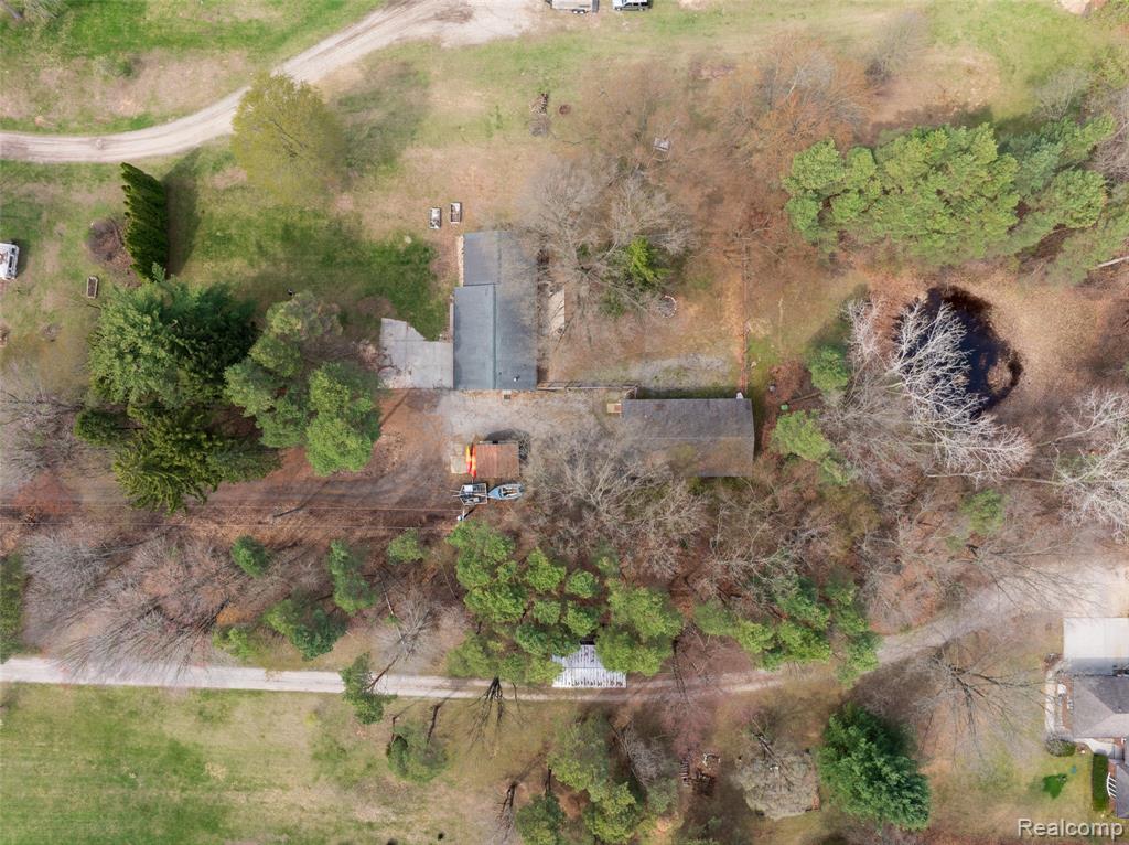 8639 Stone Road Algonac, MI 48001 - Photo 22 of 31