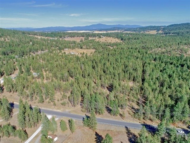 Nine South Swenson Road Deer Park, WA 99006 - Photo 3 of 23 Gallery Image 3