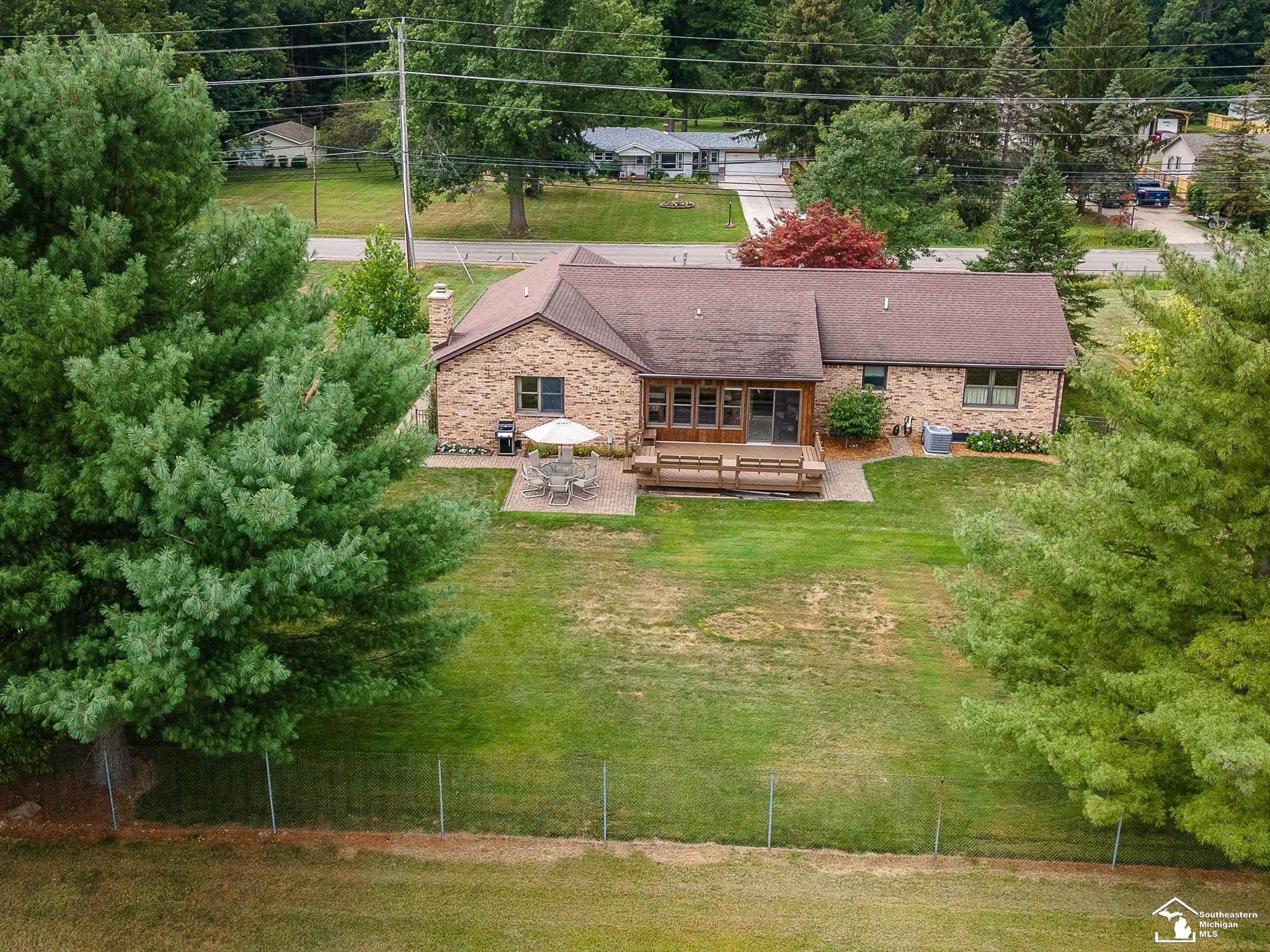13296 Grafton Road Carleton, MI 48117 - Photo 43 of 44 Gallery Image 43