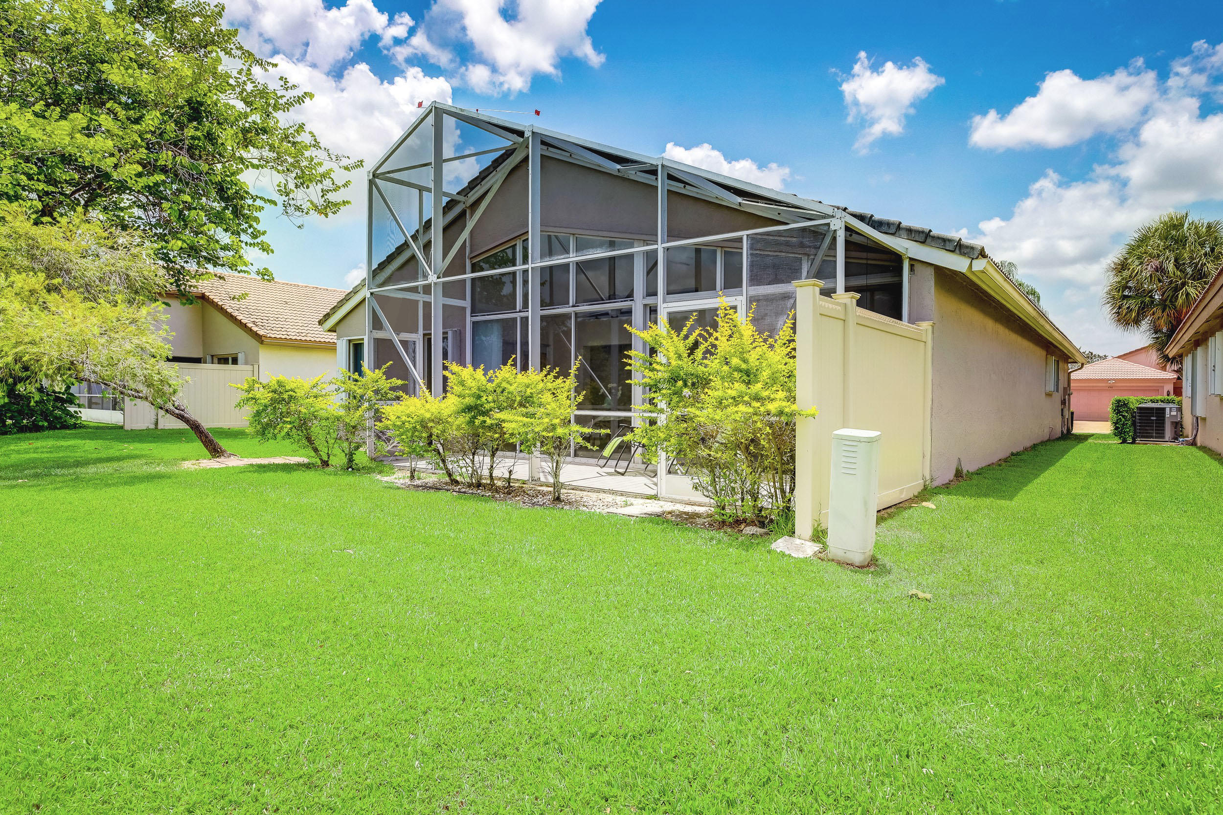 6741 Sun River Road Boynton Beach, FL 33437 - Photo 37 of 57 Rear Exterior of Home
