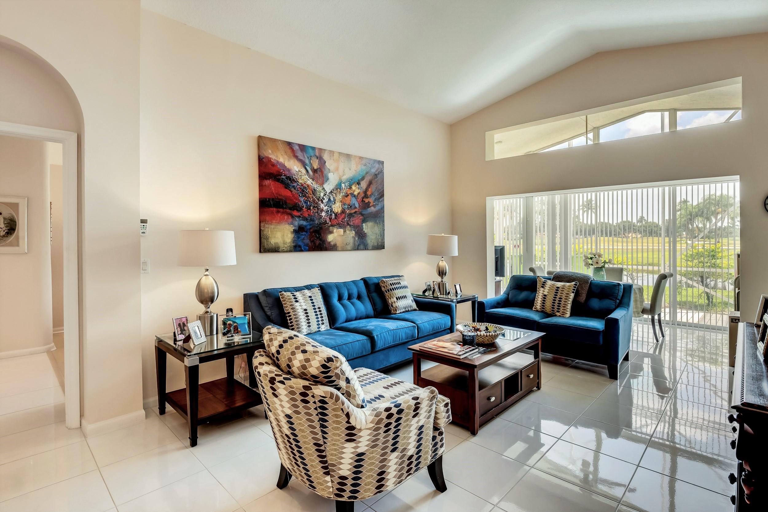 6741 Sun River Road Boynton Beach, FL 33437 - Photo 9 of 57 Living Room