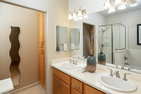 $1,298,000 | 4388 El Camino Real, Unit 130, Los Altos, CA 94022