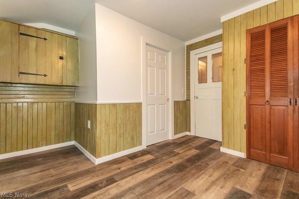 12285 Auburn Road Chardon, OH 44024 - Photo 25 of 35 Utility room with a half bath