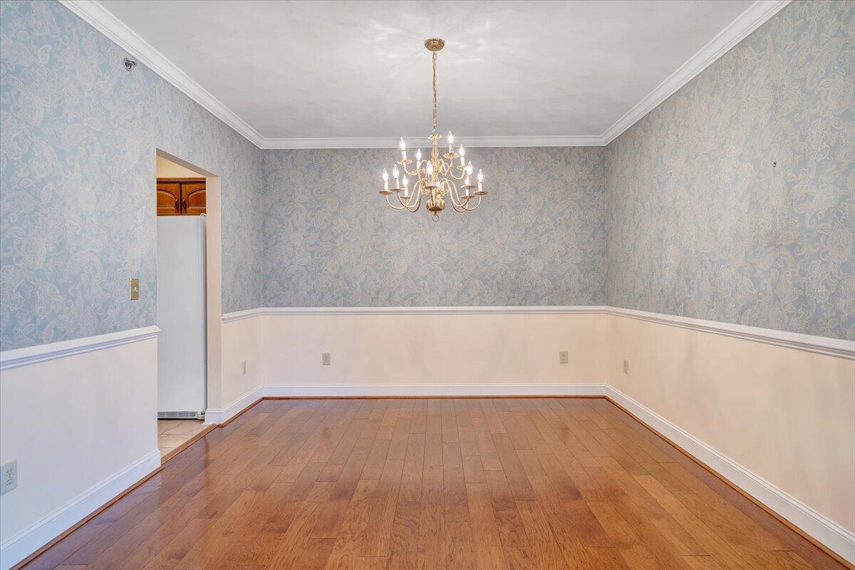 4444 Pheasant Ridge Road, Unit 404 Roanoke, VA 24014 - Photo 11 of 60 11-MIB03985