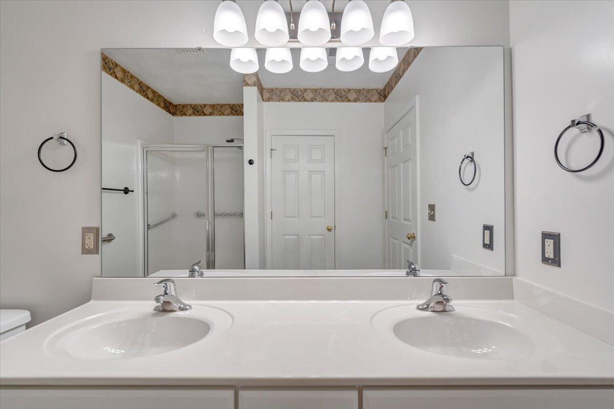 4444 Pheasant Ridge Road, Unit 404 Roanoke, VA 24014 - Photo 25 of 60 25-MIB04027