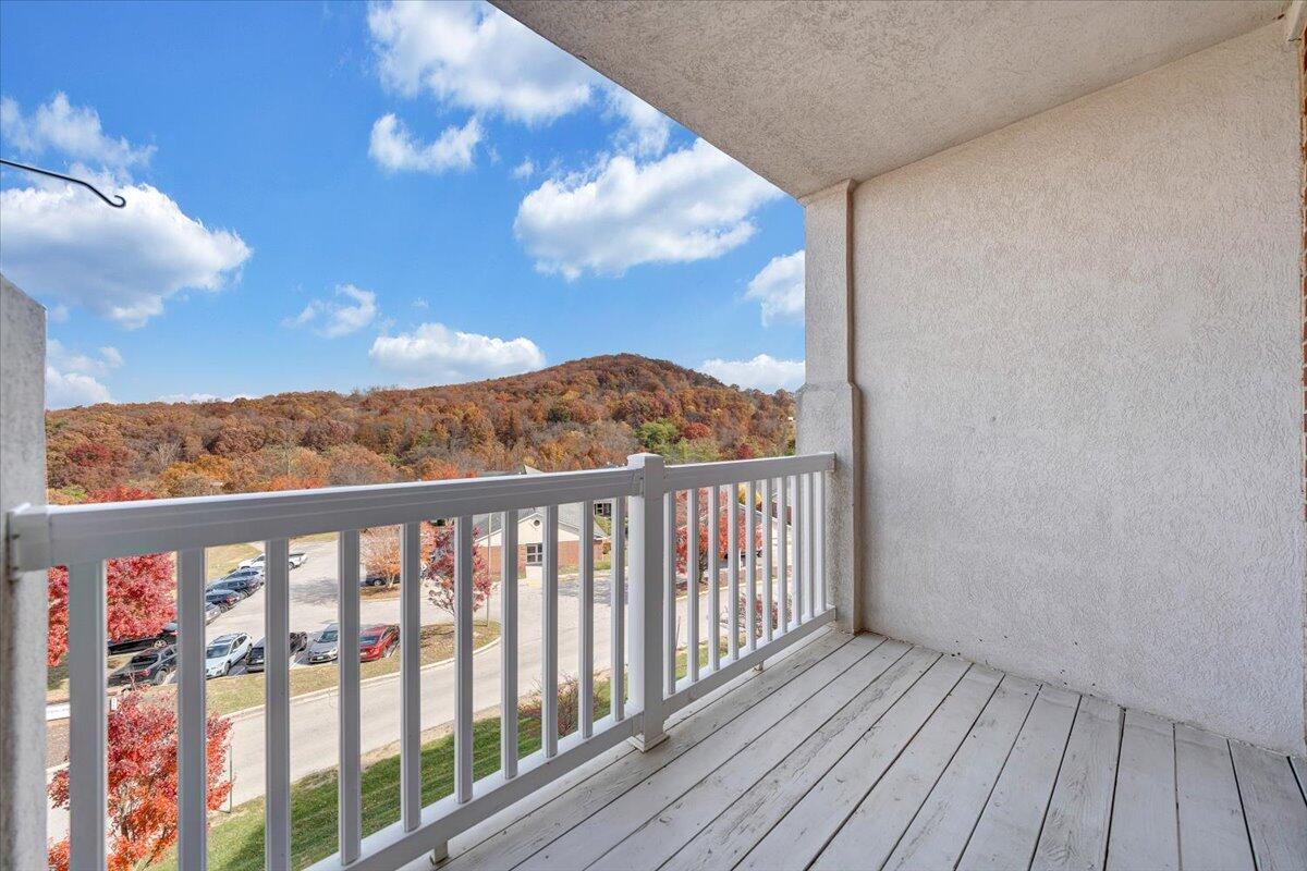 4444 Pheasant Ridge Road, Unit 404 Roanoke, VA 24014 - Photo 35 of 60 35-MIB04060