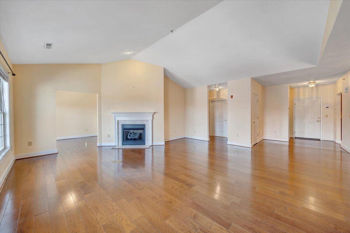 4444 Pheasant Ridge Road, Unit 404 Roanoke, VA 24014 - Photo 7 of 60 07-MIB03976