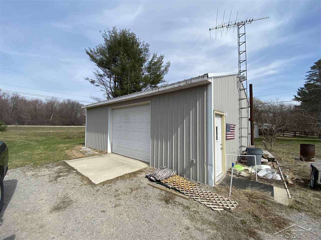 793 West Isabella Road Midland, MI 48640 - Photo 14 of 18