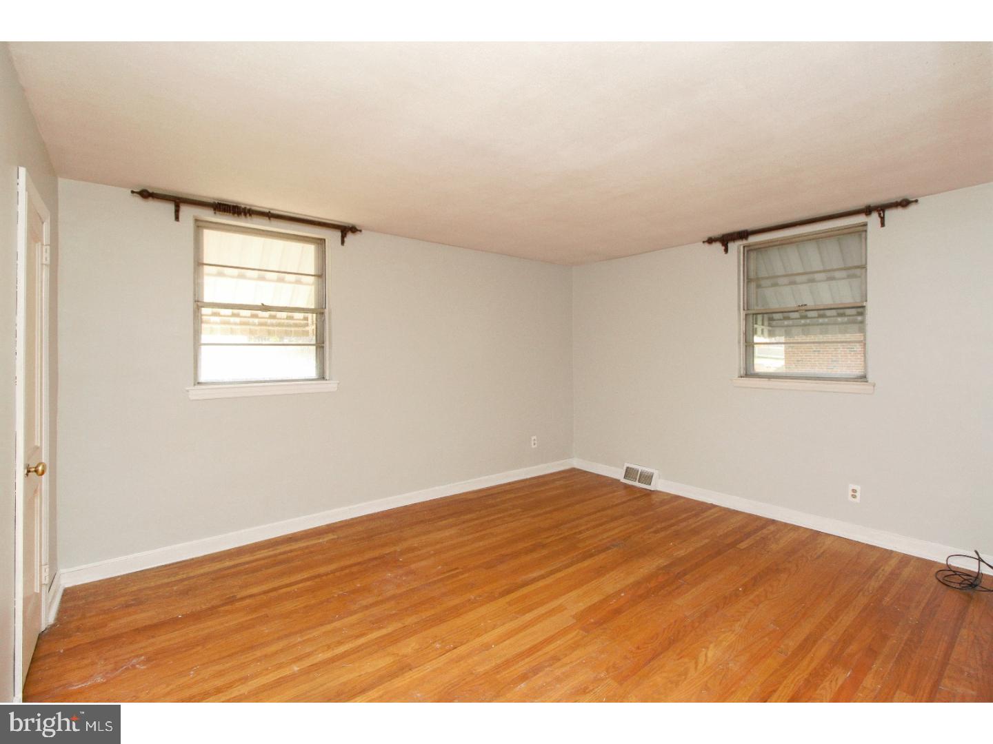 974 Rocklynn Road Springfield, PA 19064 - Photo 13 of 20 Bedroom 2