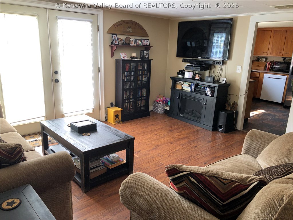 4687 Aarons Fork Road Elkview, WV 25071 - Photo 6 of 25 Gallery Image 6