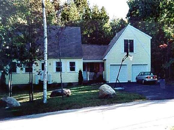 6 Roosevelt Road Weare, NH 03281 - Photo 1 of 2 Gallery Image 1