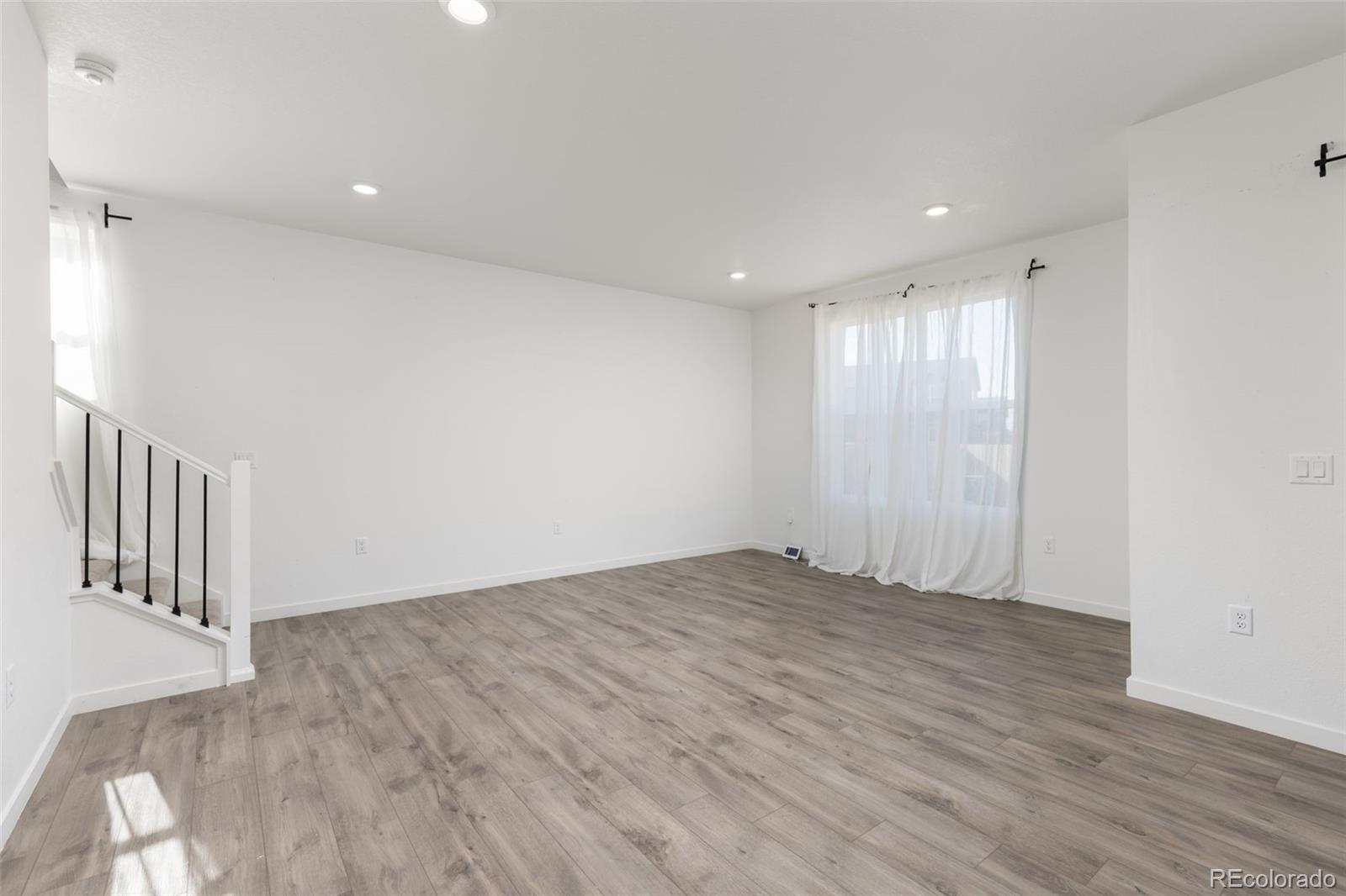 46549 Orchard Drive Bennett, CO 80102 - Photo 11 of 25