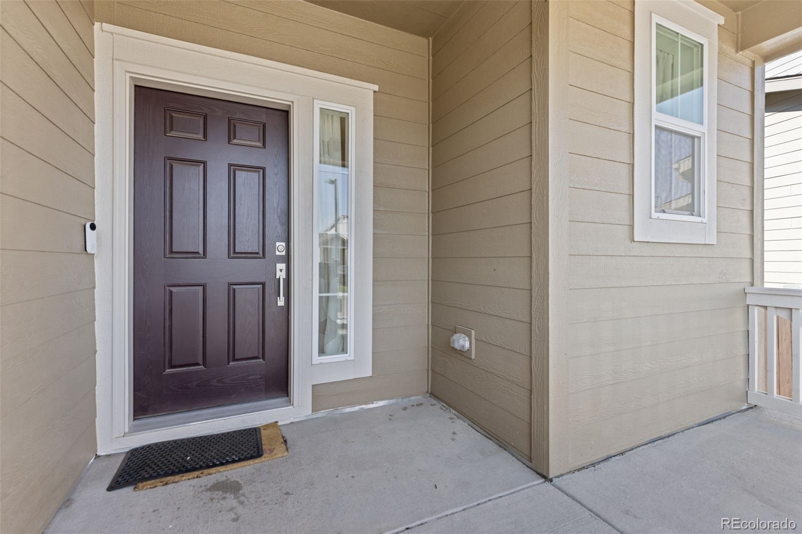 46549 Orchard Drive Bennett, CO 80102 - Photo 3 of 25