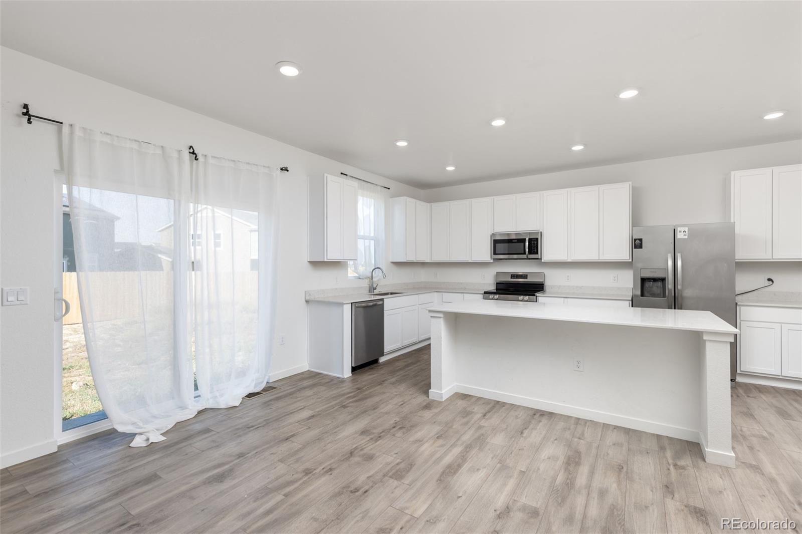 46549 Orchard Drive Bennett, CO 80102 - Photo 7 of 25