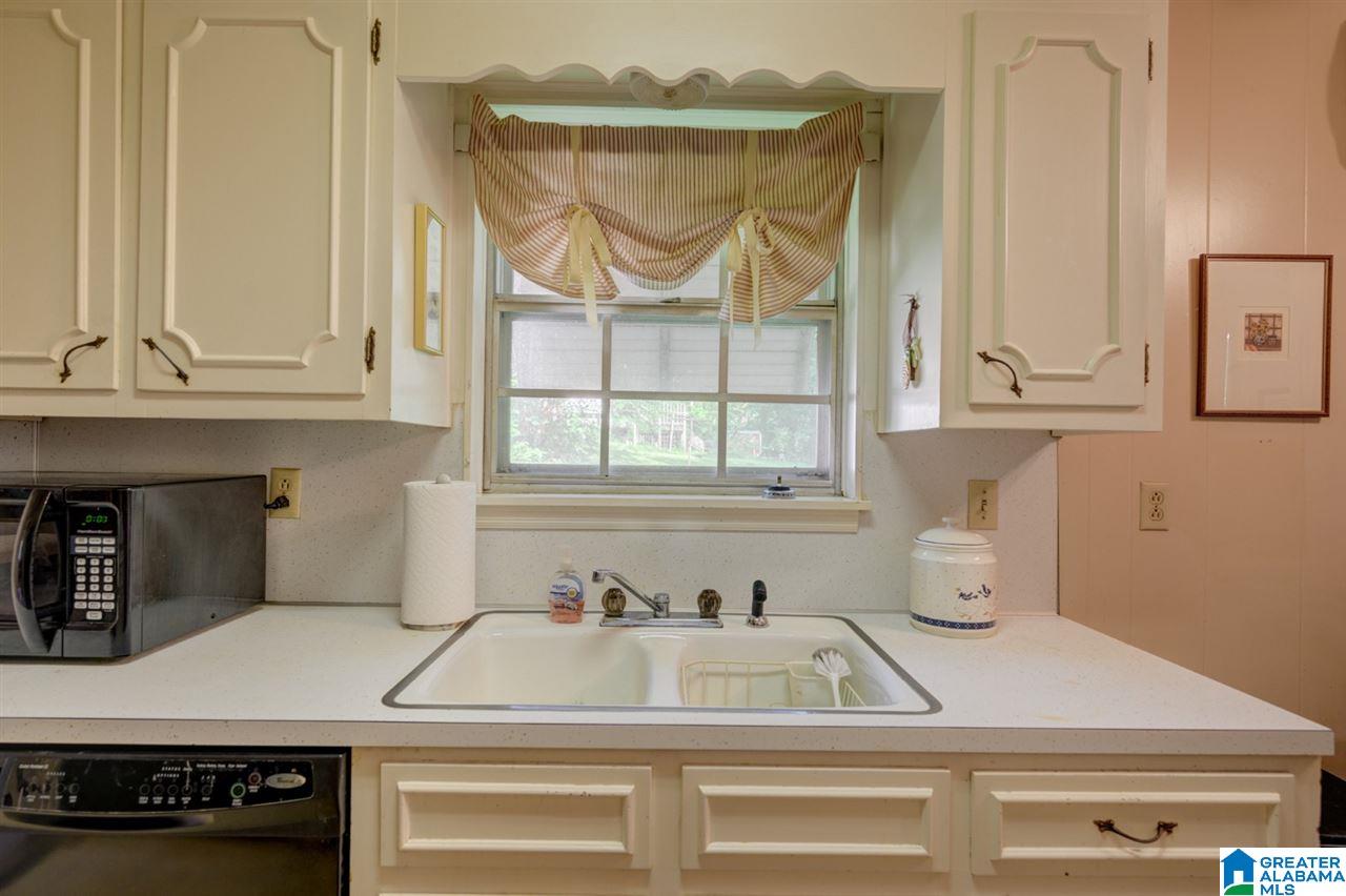 840 Hillcrest Road Birmingham, AL 35235 - Photo 8 of 24