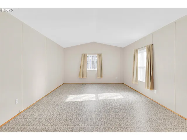 $79,000 | 17655 Bluff Road, Unit 73, Sandy, OR 97055