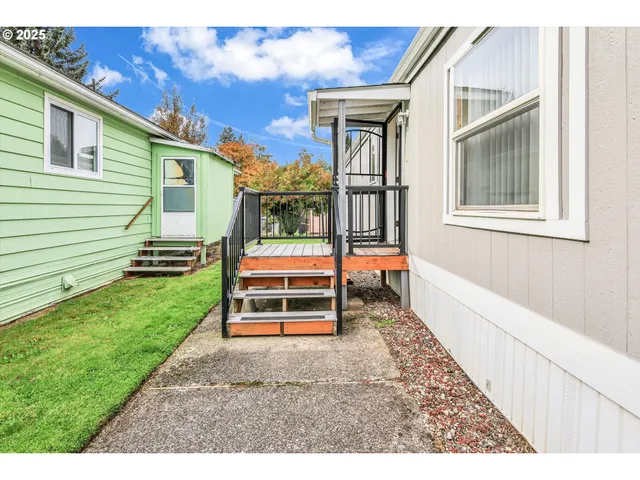 $79,000 | 17655 Bluff Road, Unit 73, Sandy, OR 97055